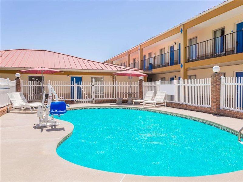 Days Inn By Wyndham Augusta Wheeler Road Exteriér fotografie
