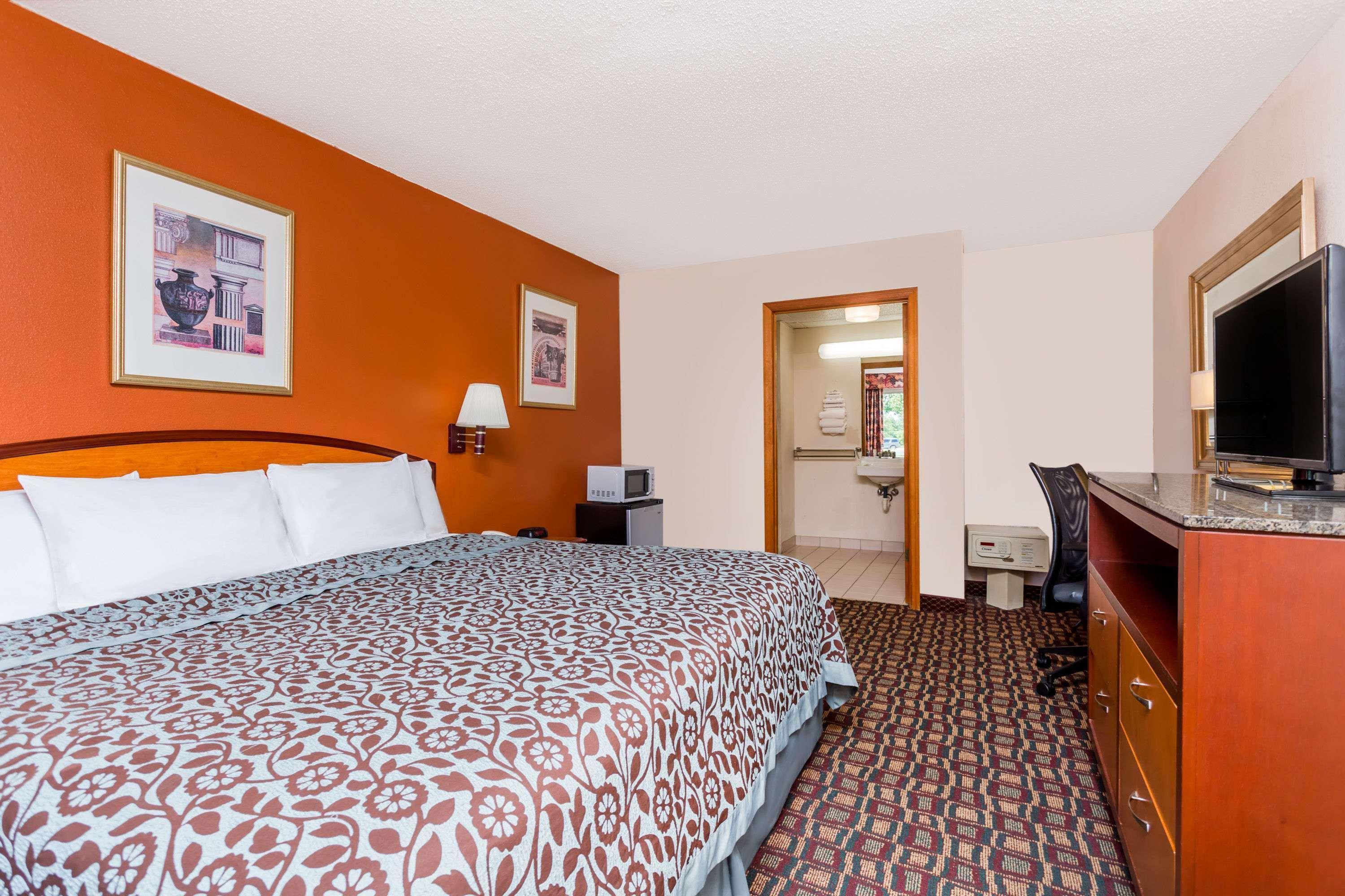Days Inn By Wyndham Augusta Wheeler Road Exteriér fotografie
