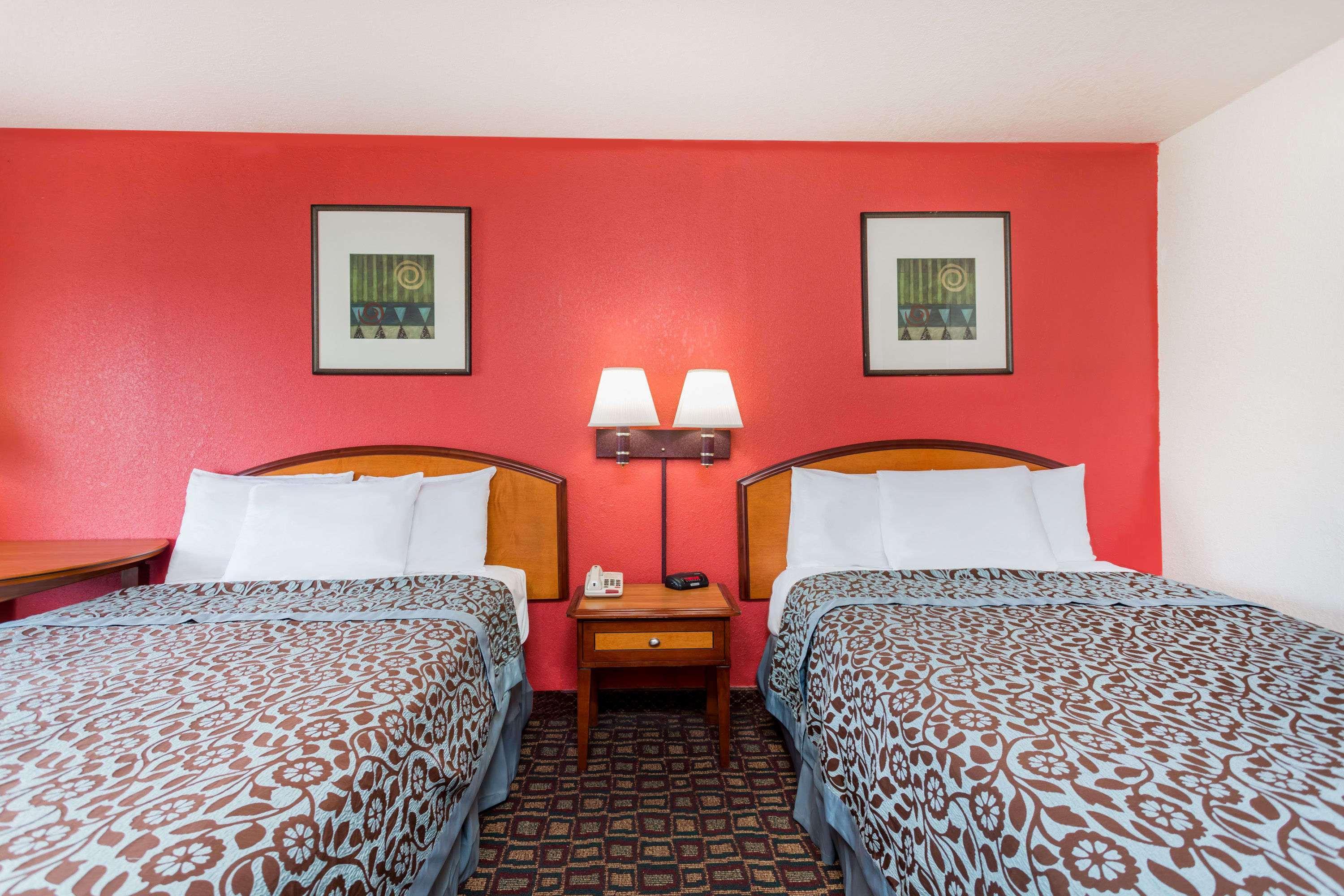 Days Inn By Wyndham Augusta Wheeler Road Exteriér fotografie