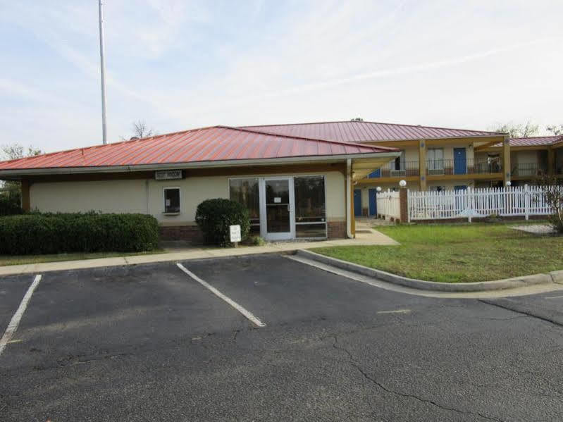Days Inn By Wyndham Augusta Wheeler Road Exteriér fotografie